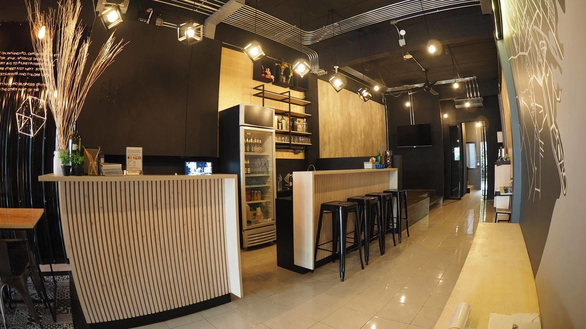 Box Poshtel Phuket Hostel Εξωτερικό φωτογραφία
